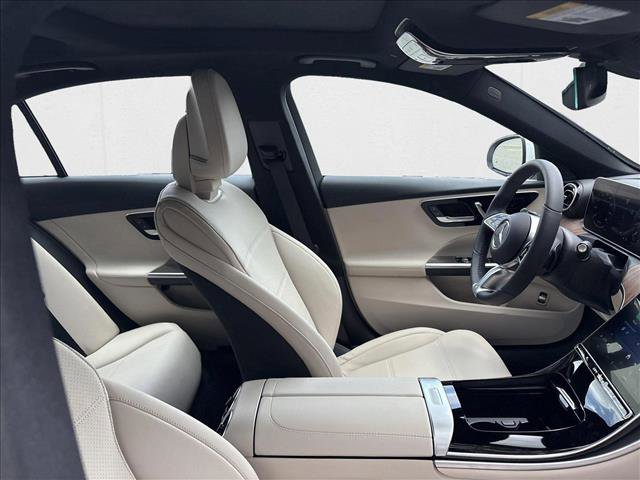 New 2025 Mercedes-Benz C 300 4MATIC Sedan image 26