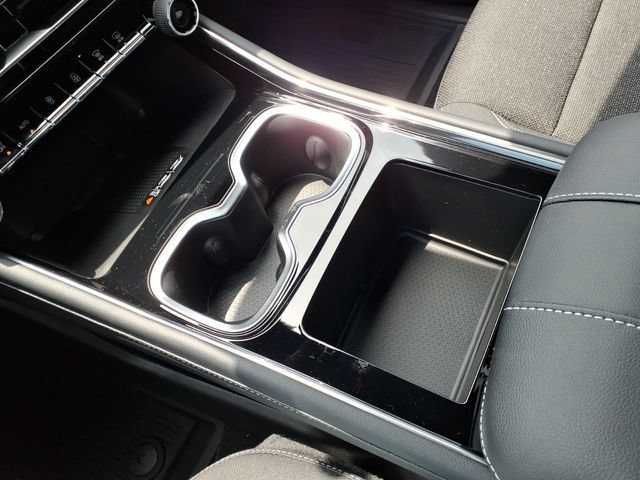 New 2026 Chevrolet Traverse LT w/ Driver Confidence Package FWD image 19