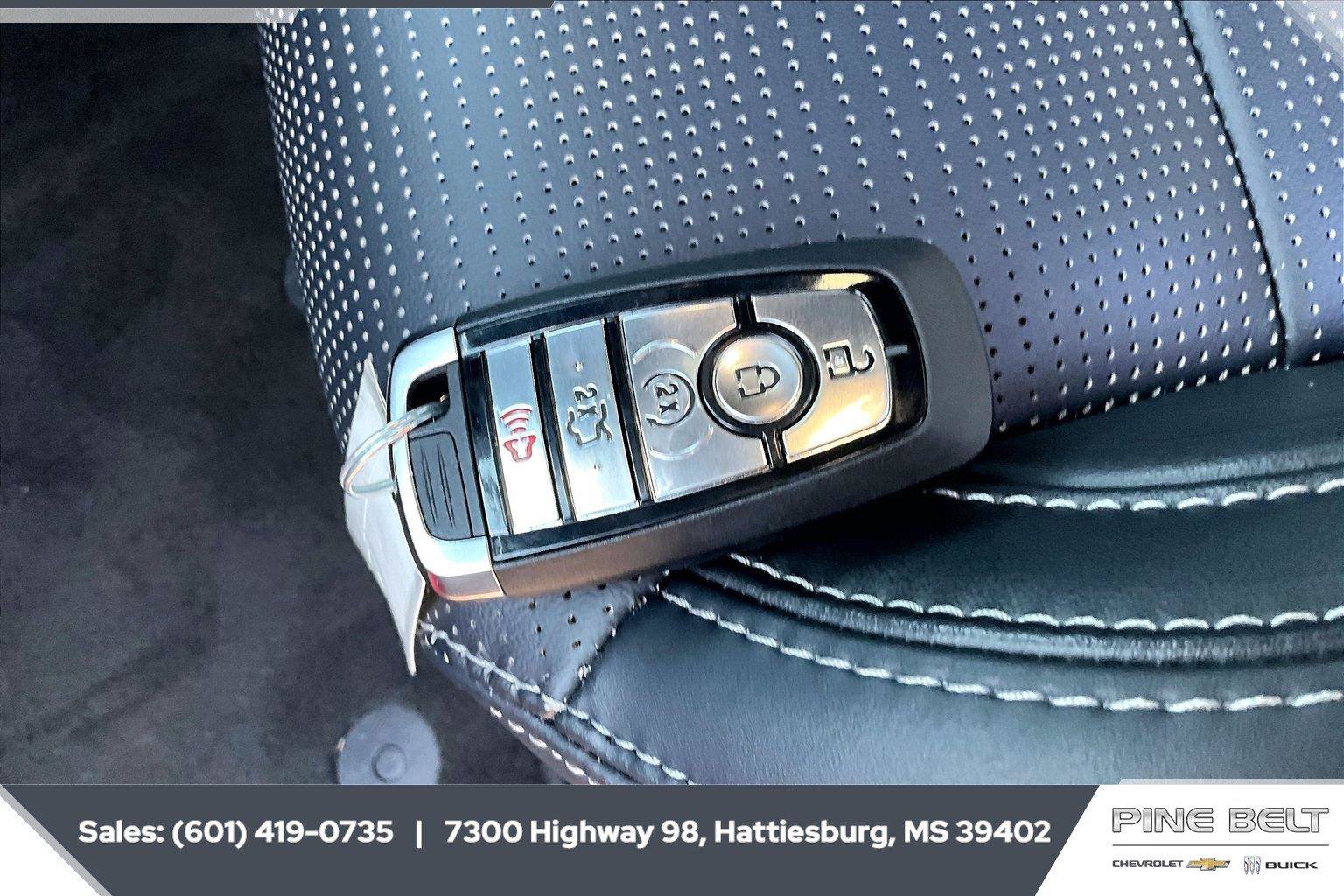 Used 2025 Ford Mustang GT Premium RWD image 9