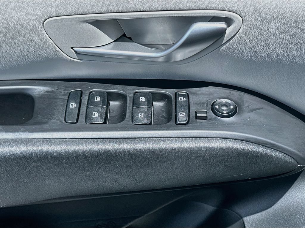Used 2024 Hyundai Tucson SEL FWD image 16