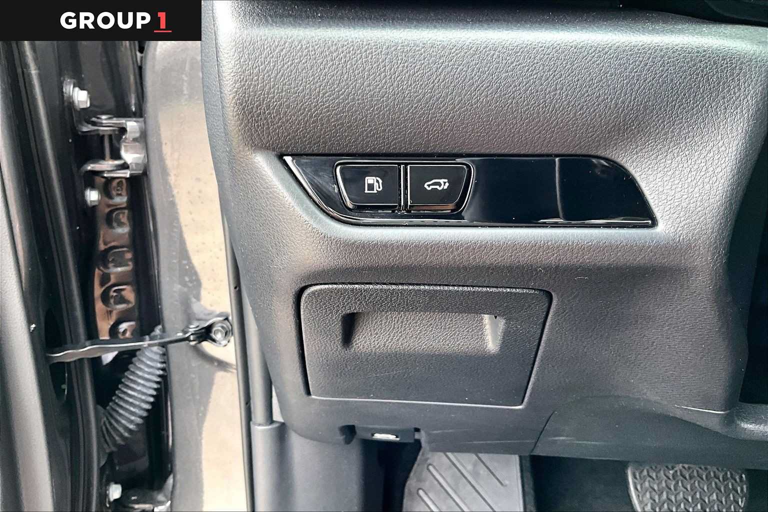 Used 2025 Lexus NX 250 FWD w/ Accessory Package (2T) image 33