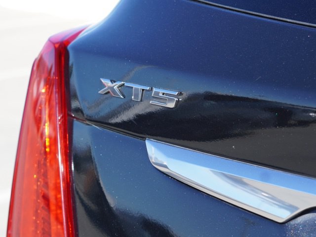 Used 2018 Cadillac XT5 FWD image 10