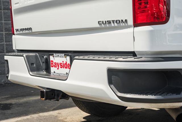 Used 2023 Chevrolet Silverado 1500 Custom AWD/4WD image 11