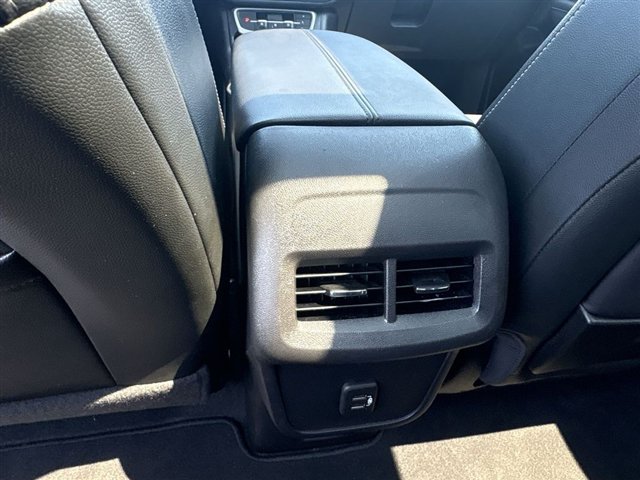 Certified 2023 GMC Terrain SLT w/ Infotainment Package II AWD/4WD image 22