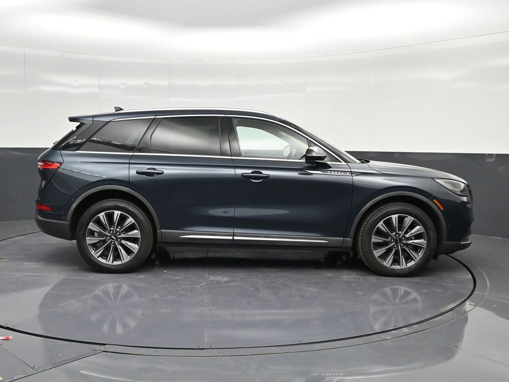 Used 2021 Lincoln Corsair Reserve FWD image 4