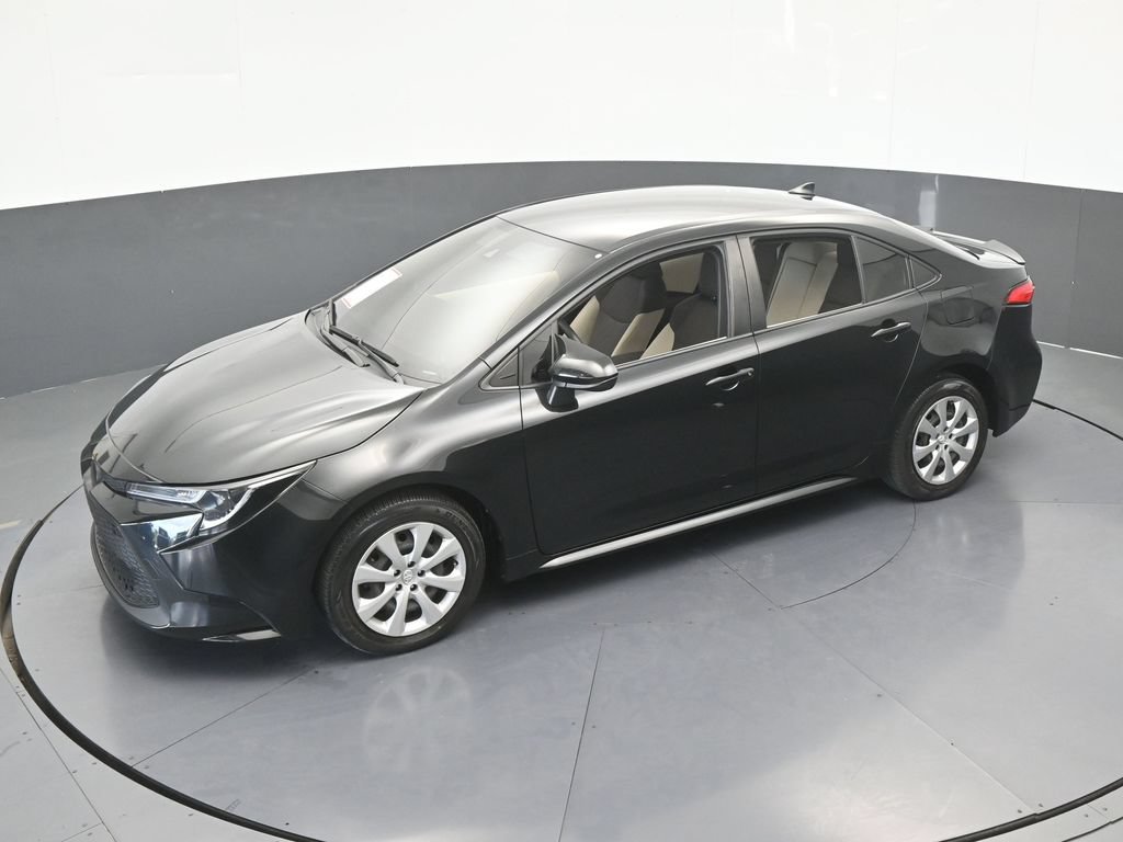 Used 2021 Toyota Corolla LE FWD image 39