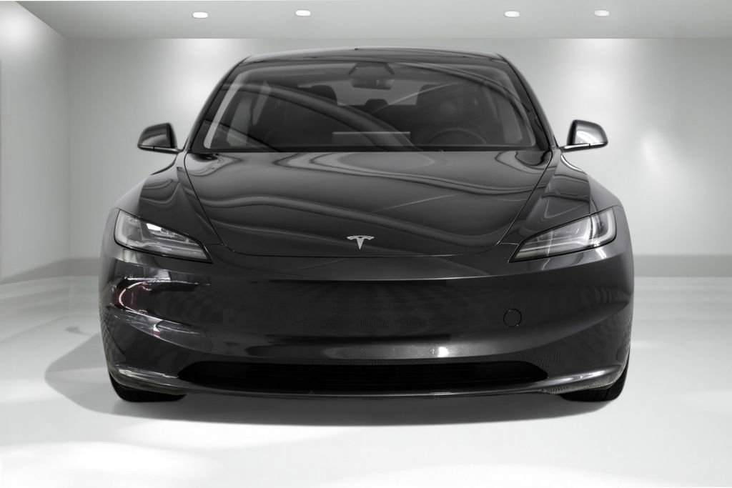 Used 2025 Tesla Model 3 Long Range image 8