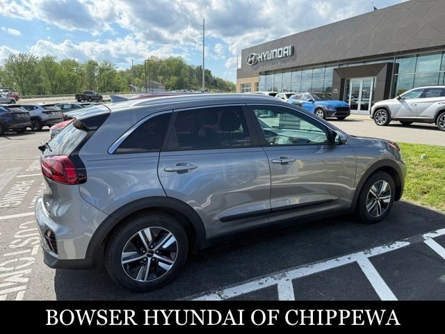 Used 2022 Kia Niro LXS FWD image 7