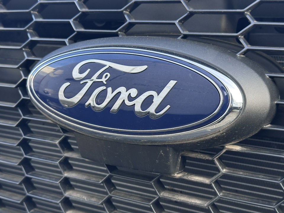 Used 2024 Ford Transit 350 148 Medium Roof w/ Interior Upgrade Package image 27