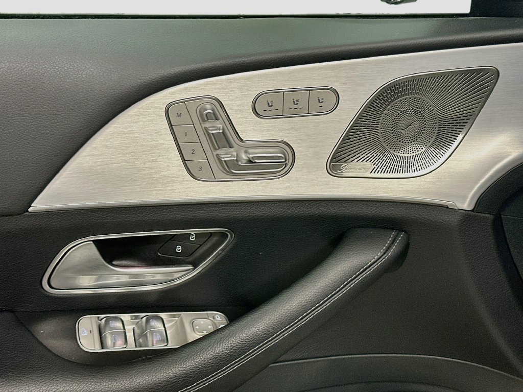 Certified 2025 Mercedes-Benz GLE 350 4MATIC w/ AMG Line Exterior image 19