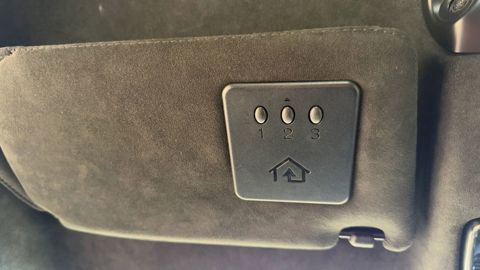 Used 2014 Maserati GranTurismo Sport image 26