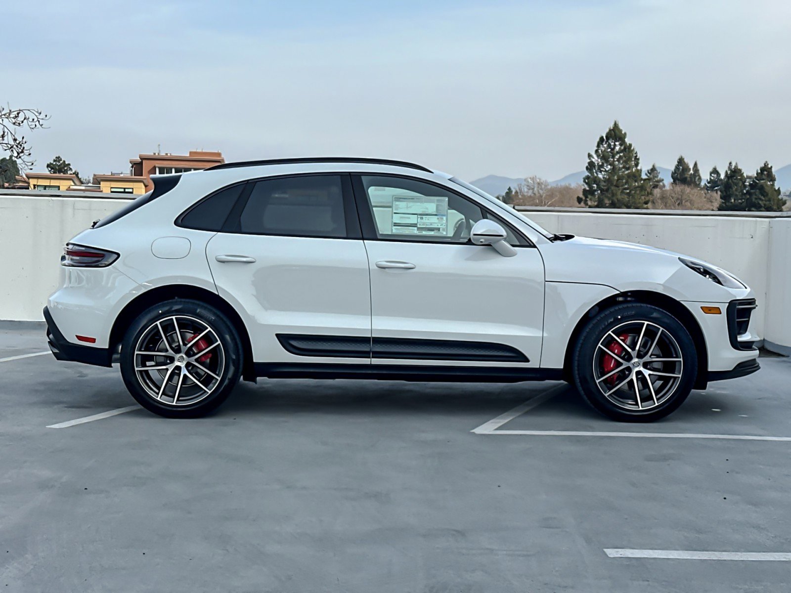 New 2026 Porsche Macan S image 9