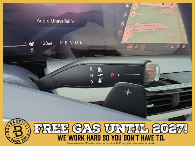 New 2027 Buick Enclave Avenir w/ LPO, Floor Liner Package FWD image 27