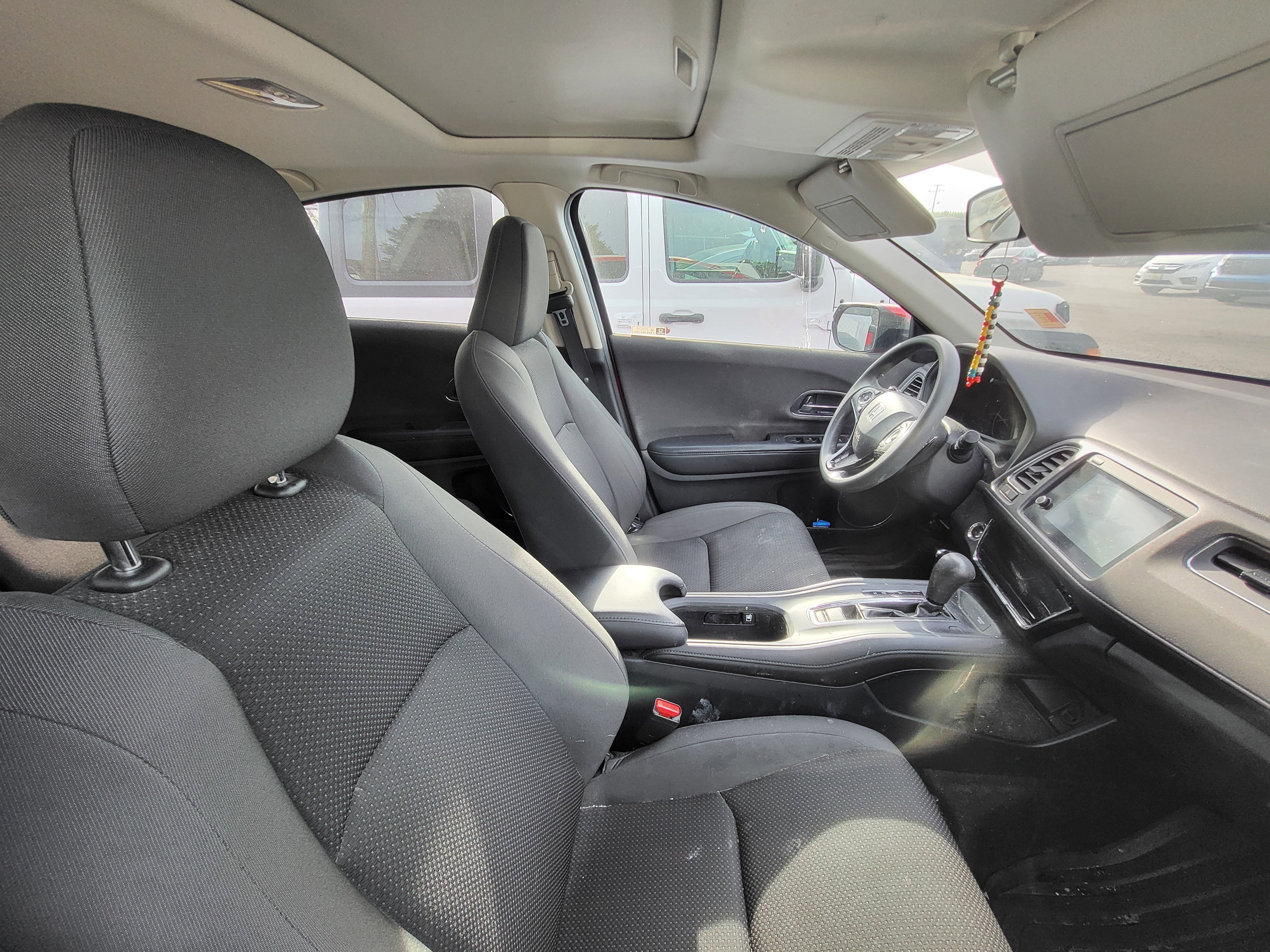 Used 2020 Honda HR-V EX image 8