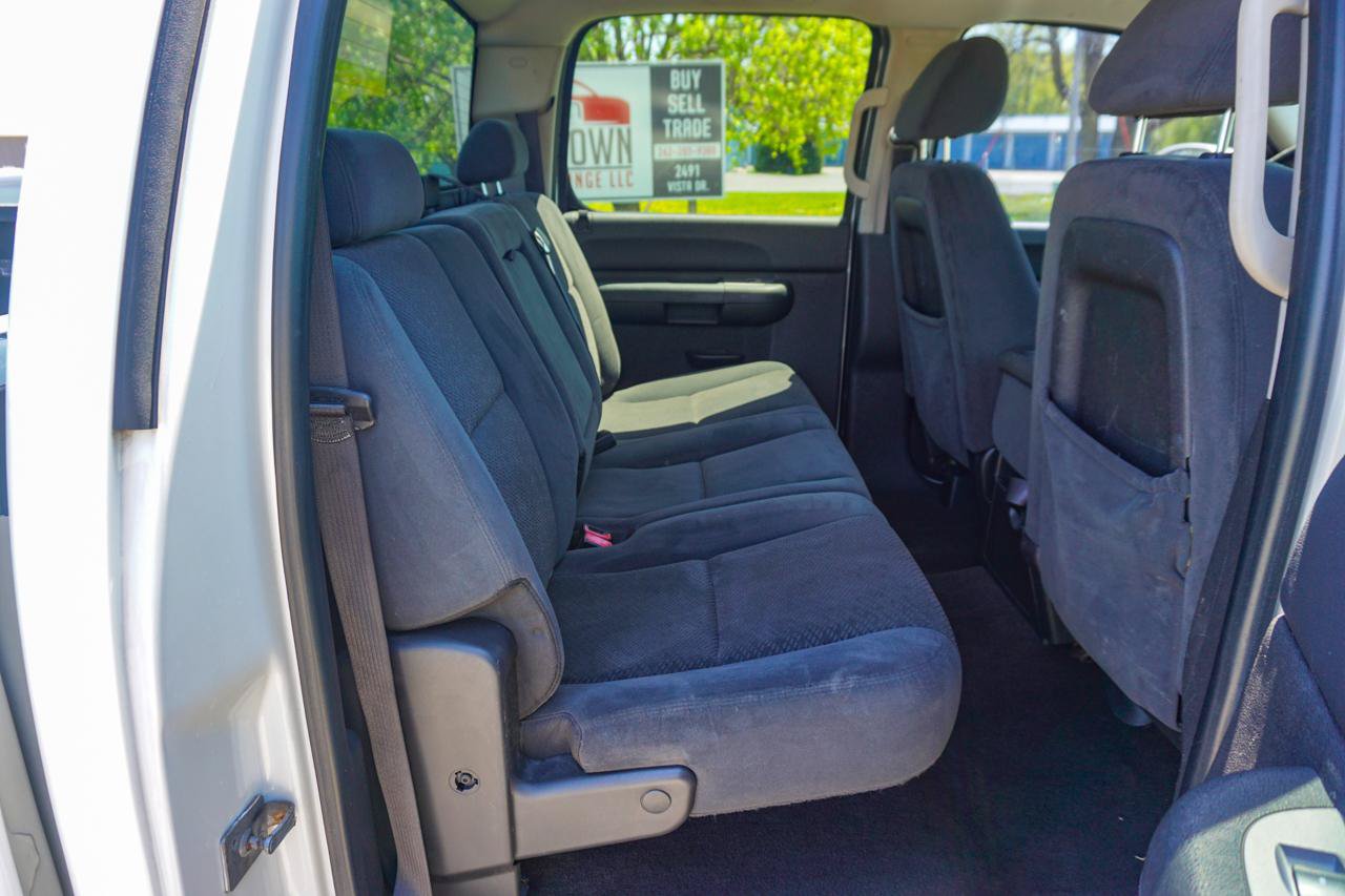 Used 2008 GMC Sierra 1500 SLE w/ Power Pack Plus AWD/4WD image 18