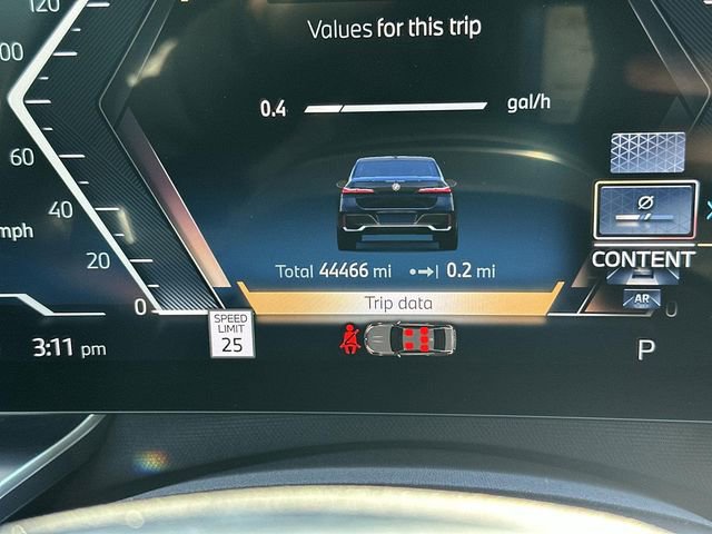 Used 2024 BMW 740i RWD image 11
