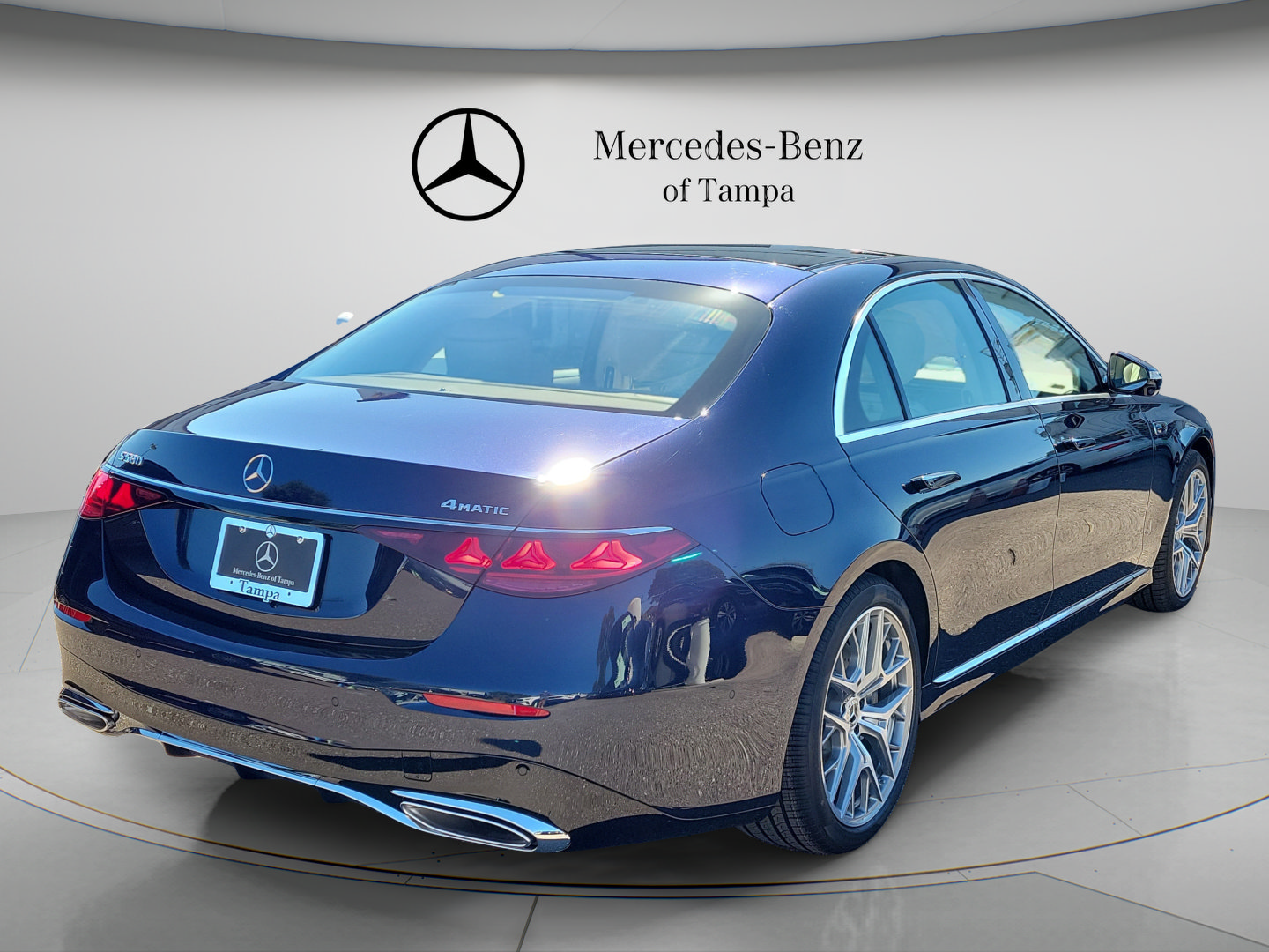 New 2027 Mercedes-Benz S 580 4MATIC Sedan image 3