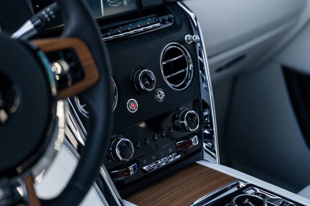 Used 2022 Rolls-Royce Cullinan image 42