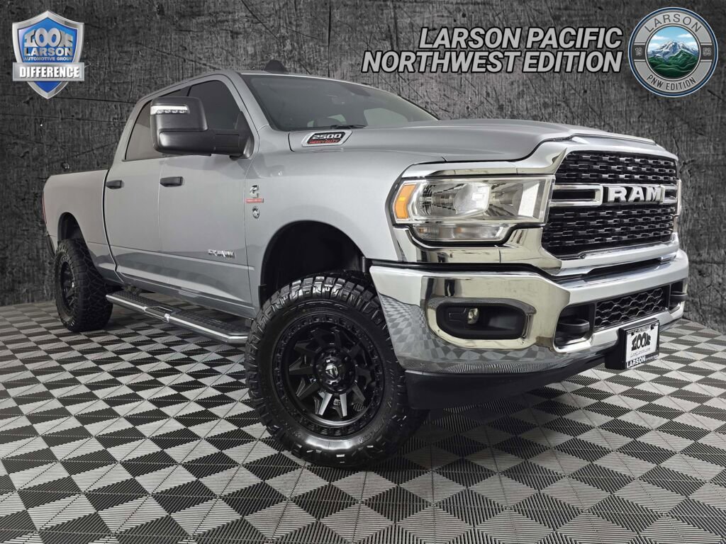 Used 2024 RAM 2500 Big Horn image 1