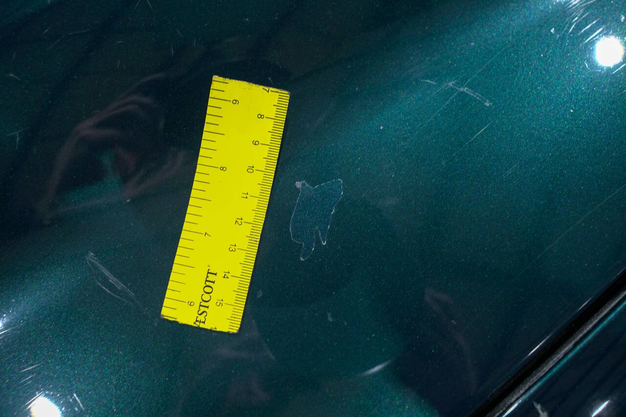 Used 1999 Ford F250 XLT image 28