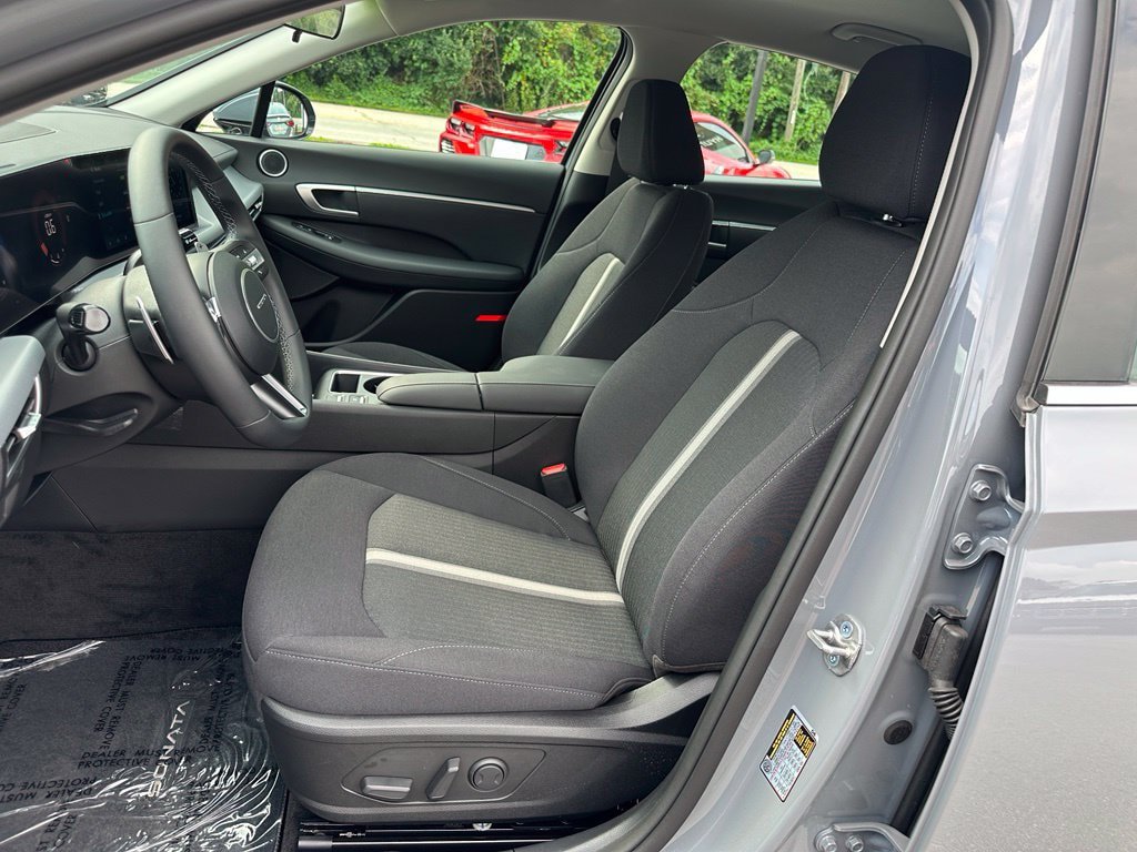 Certified 2026 Hyundai Sonata SEL AWD/4WD image 13