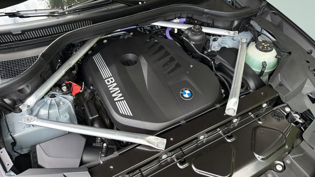 New 2026 BMW X5 xDrive40i AWD/4WD image 32