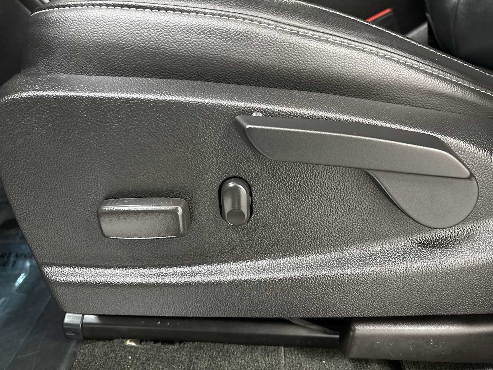 Used 2018 Chevrolet Colorado ZR2 AWD/4WD image 14