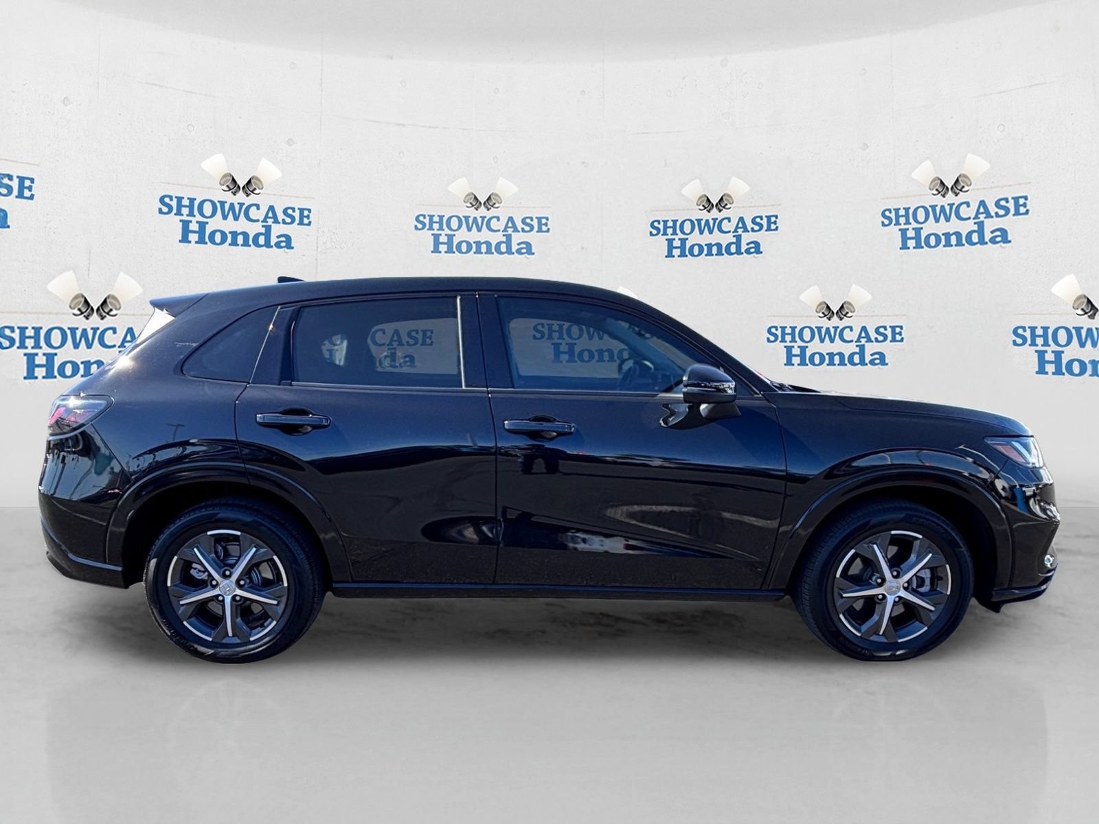 Certified 2024 Honda HR-V EX-L image 9
