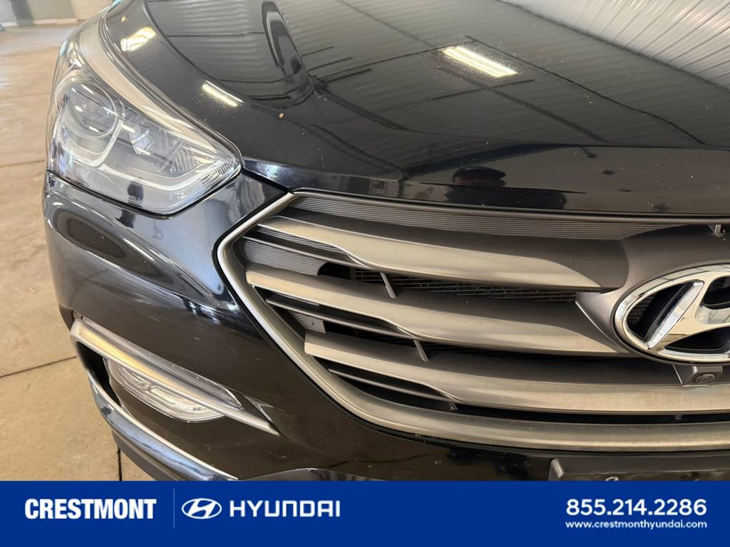Used 2017 Hyundai Santa Fe Sport 2.0T AWD/4WD image 6