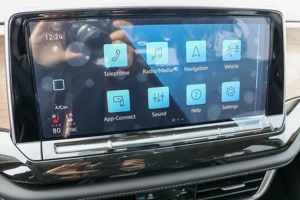 New 2025 Volkswagen Atlas SE image 27