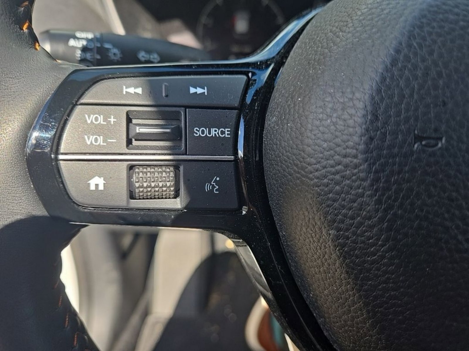 Certified 2024 Honda HR-V Sport image 11