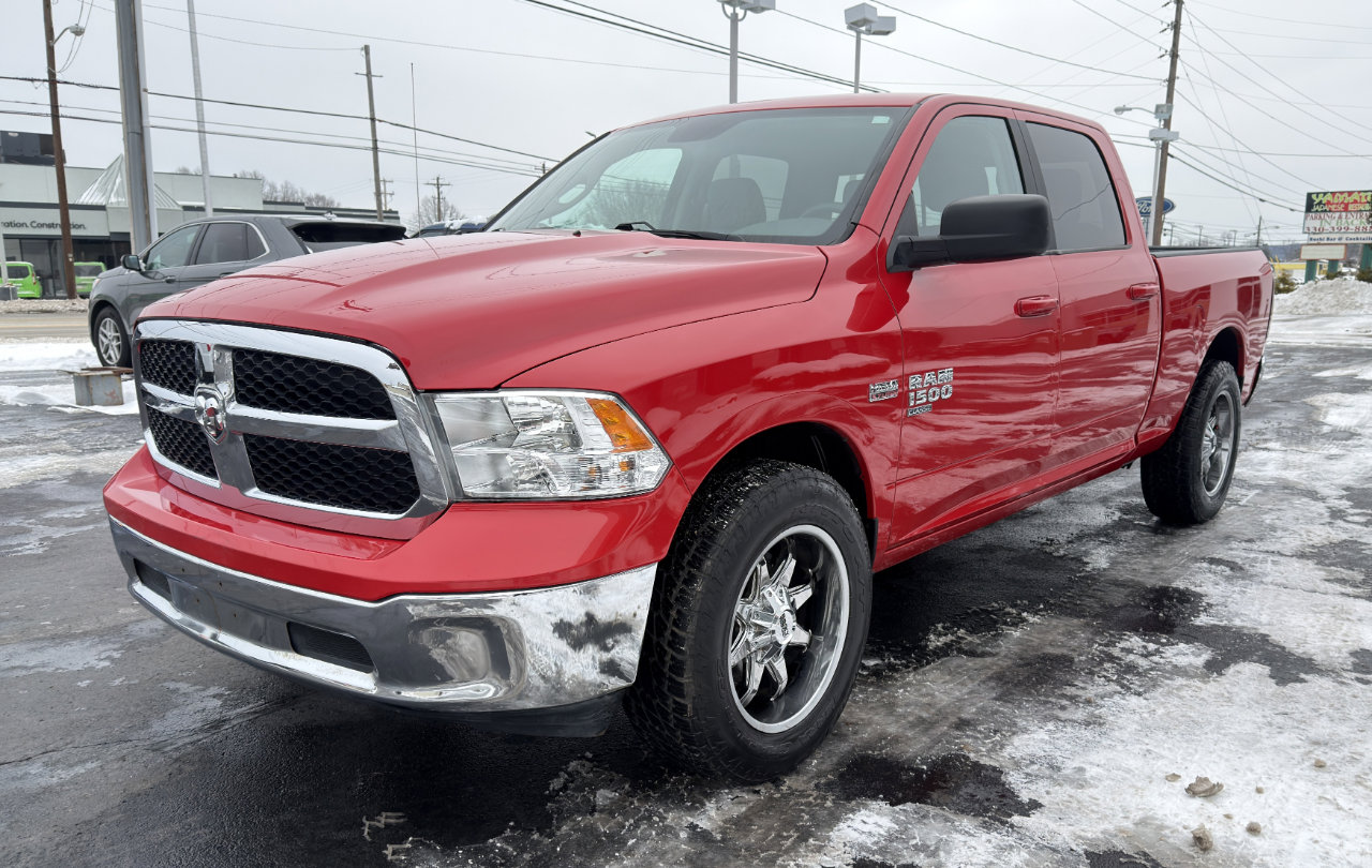 Used 2020 RAM 1500 Classic SLT image 6