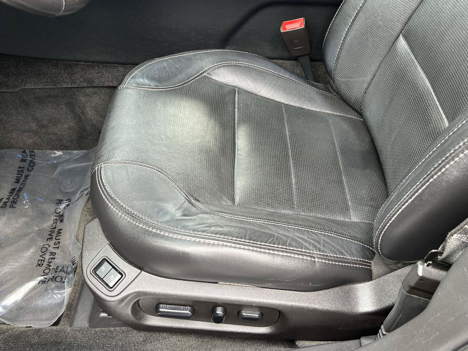 Used 2015 Ford Taurus Limited FWD image 27