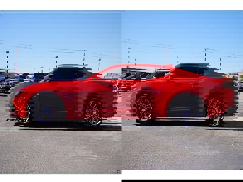 Used 2020 Chevrolet Camaro LT w/ RS Package image 6