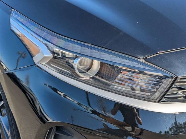 Used 2023 Kia Forte LXS image 5