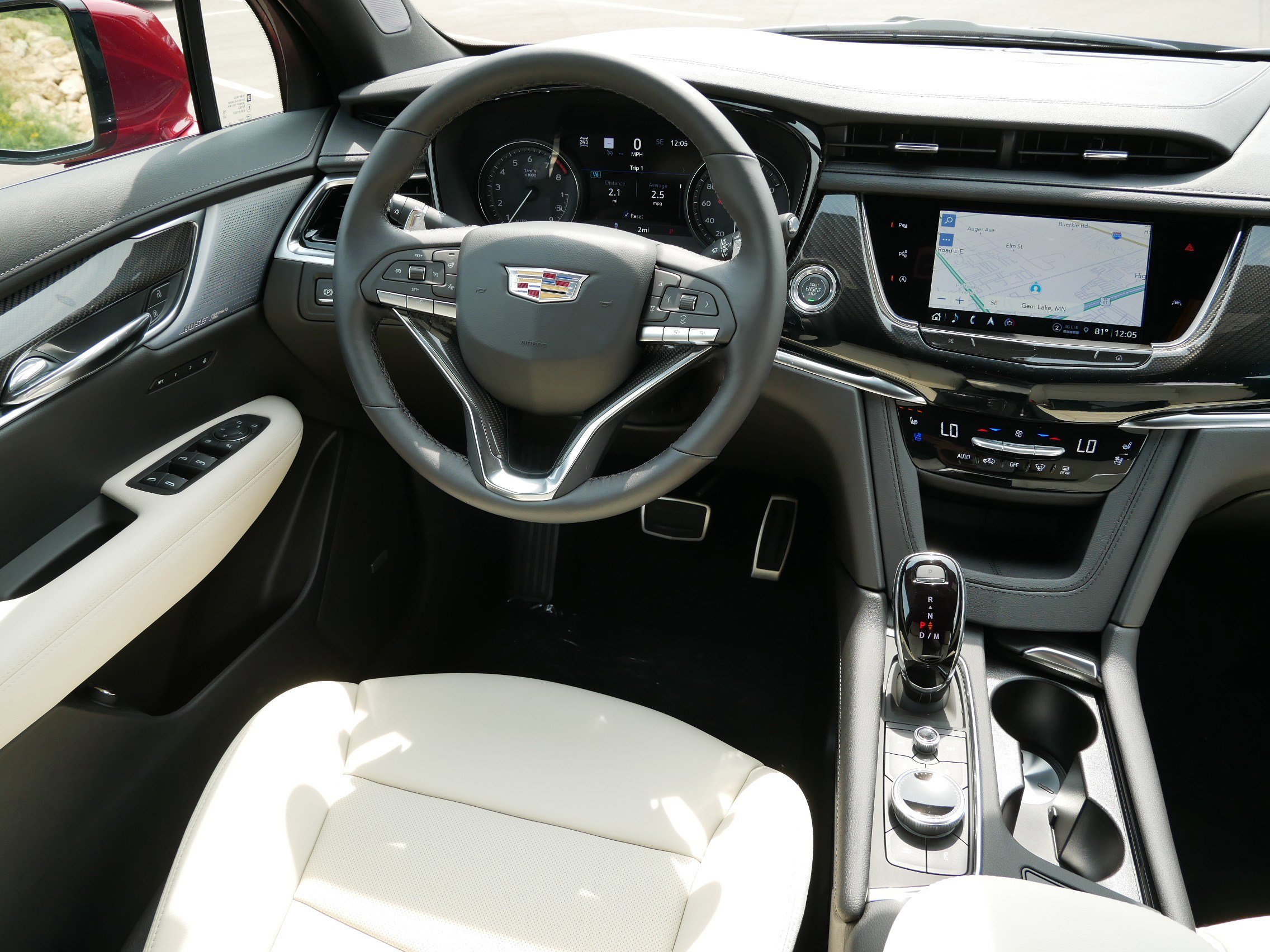 New 2025 Cadillac XT6 Sport w/ Technology Package image 7
