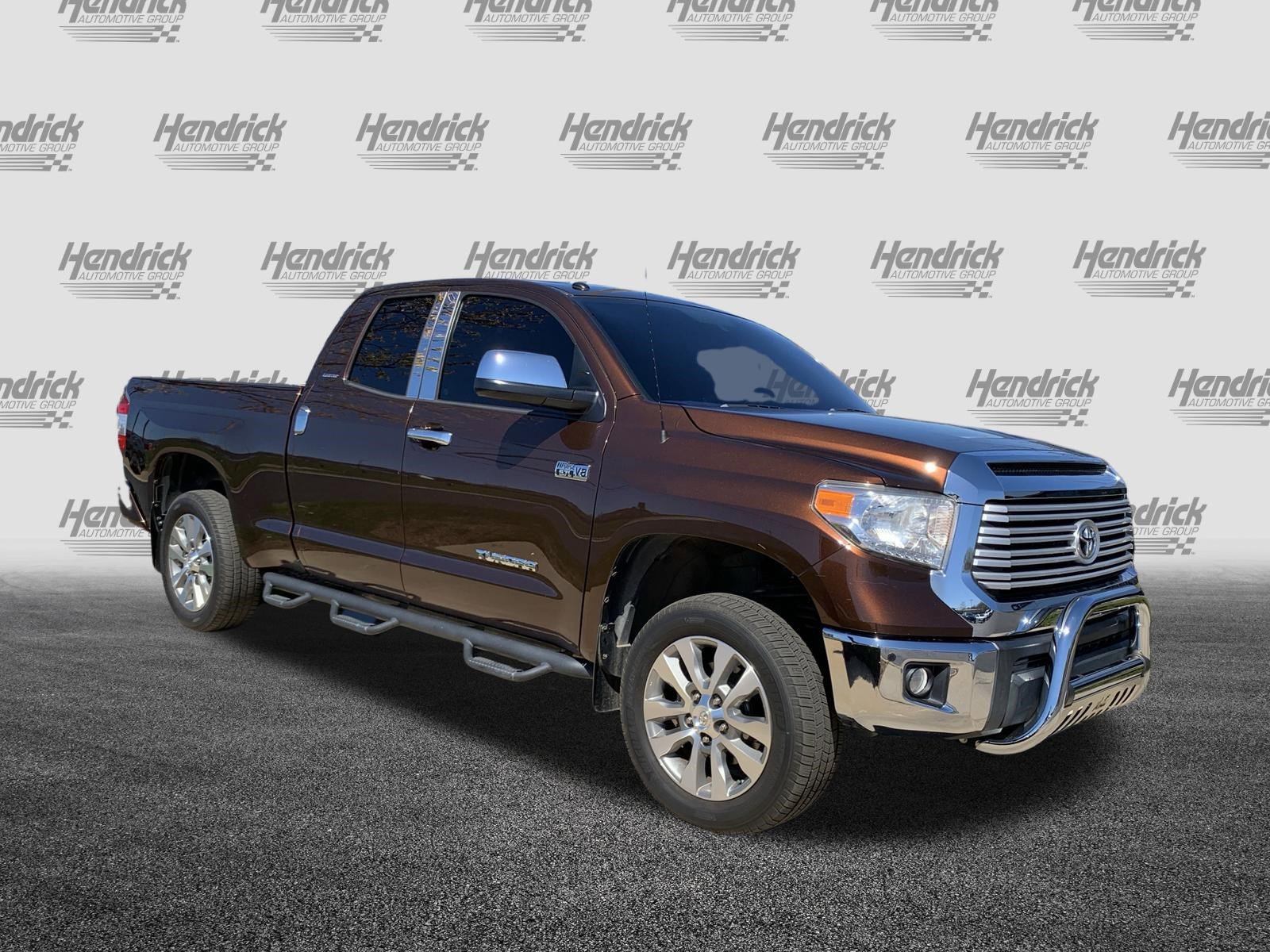 Used 2017 Toyota Tundra Limited w/ Limited Premium Package image 2