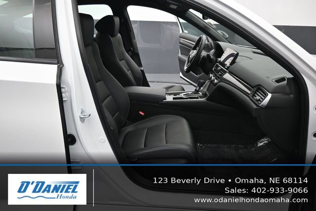 Used 2022 Honda Accord Sport image 40