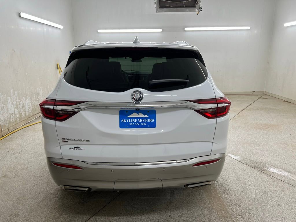 Used 2021 Buick Enclave Essence AWD/4WD image 4