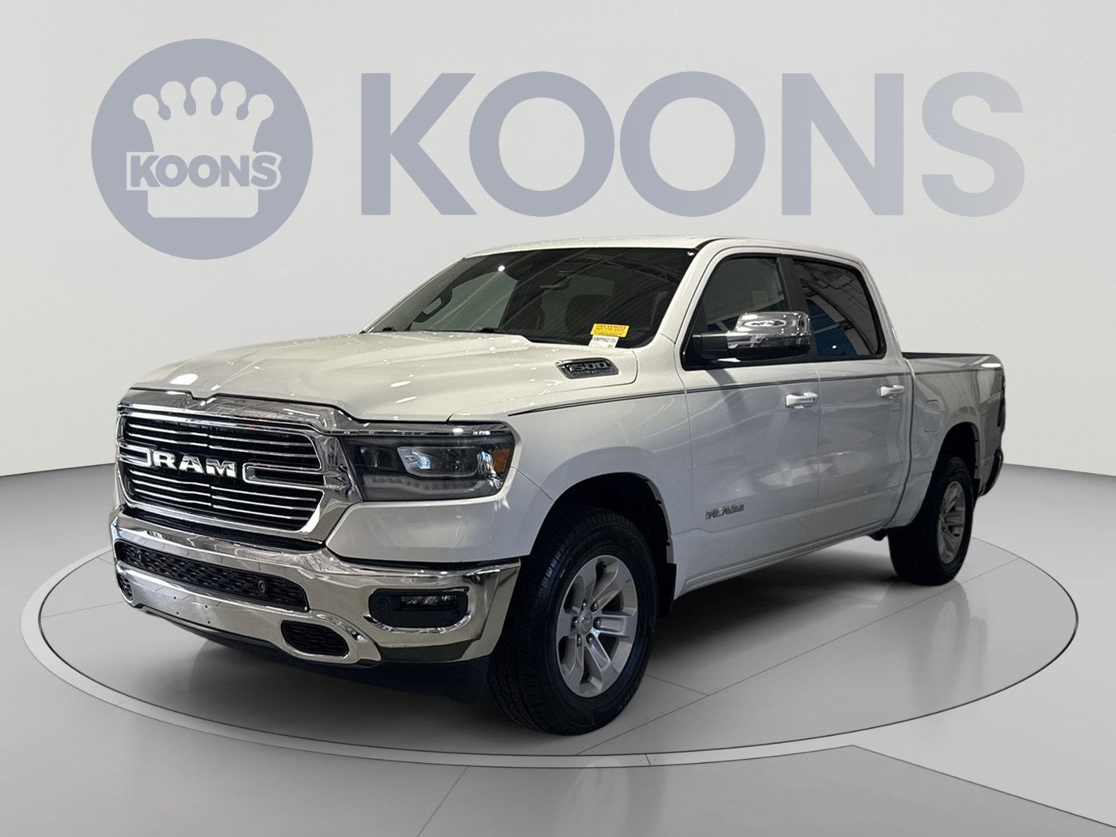 Used 2023 RAM 1500 Laramie AWD/4WD image 5