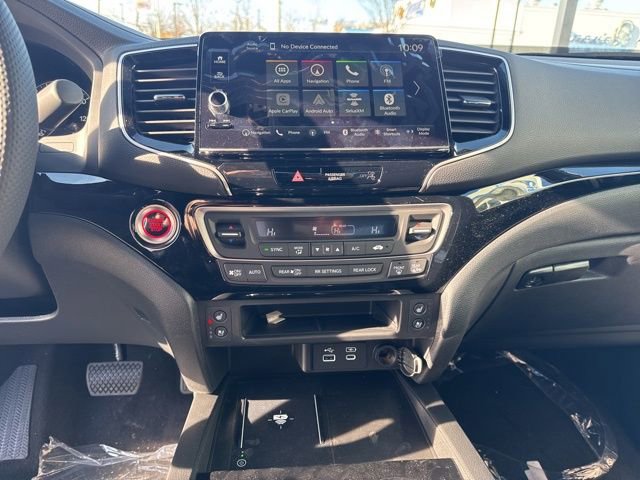 New 2026 Honda Ridgeline Black Edition image 19