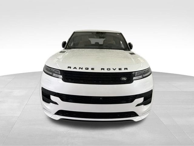 Used 2024 Land Rover Range Rover Sport Dynamic SE AWD/4WD image 2