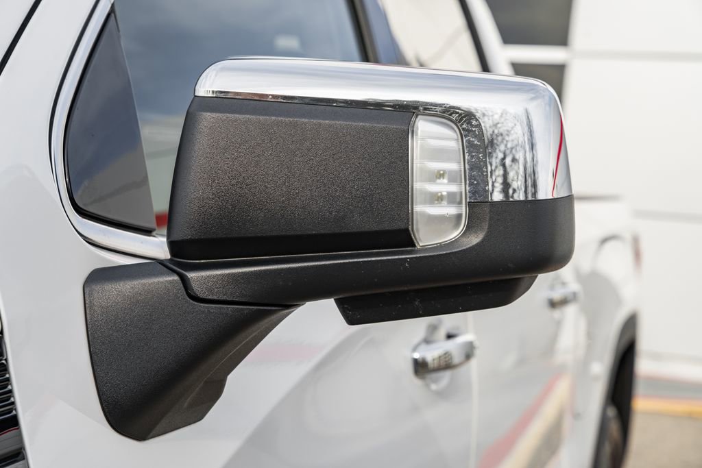 Used 2024 GMC Sierra 1500 Denali Ultimate image 17