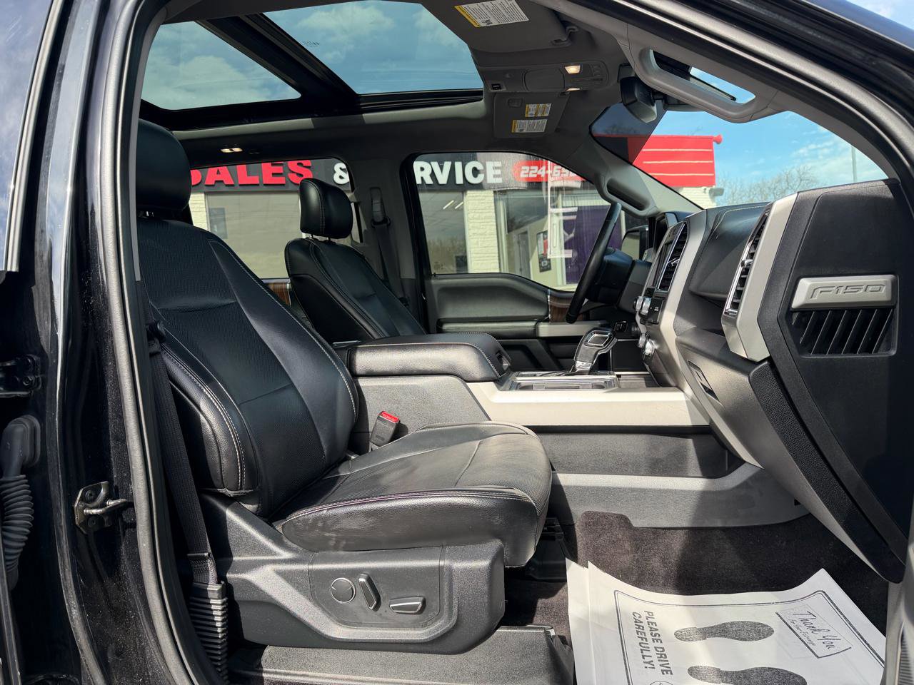 Used 2017 Ford F150 Lariat w/ Equipment Group 502A Luxury image 18