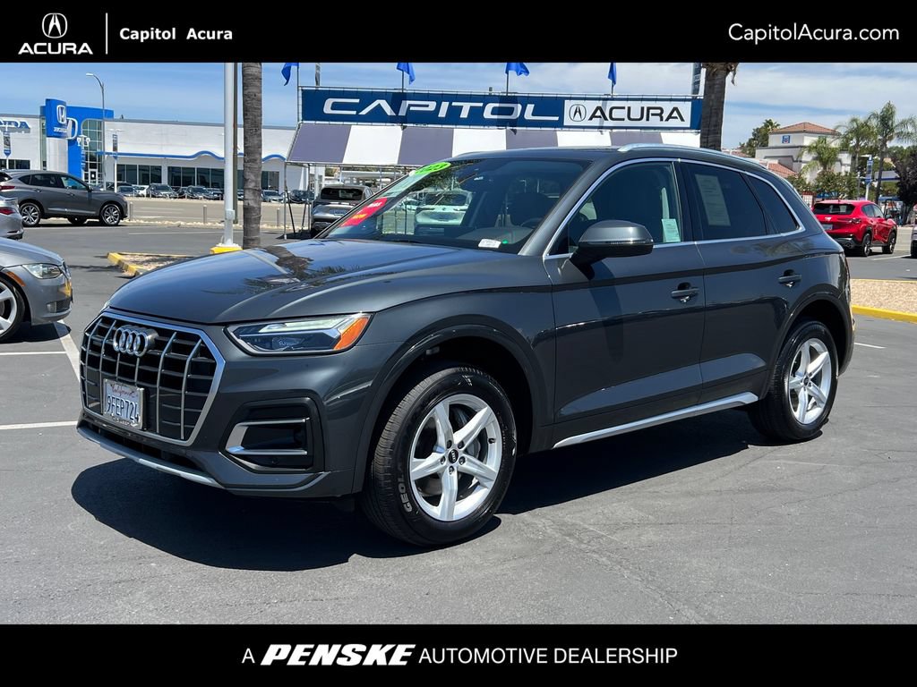 Used 2023 Audi Q5 2.0T Premium w/ Convenience Package AWD/4WD image 1