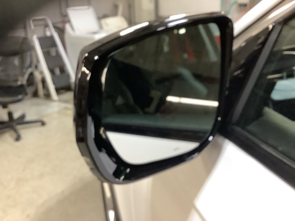 Certified 2023 Jeep Grand Cherokee Limited image 15