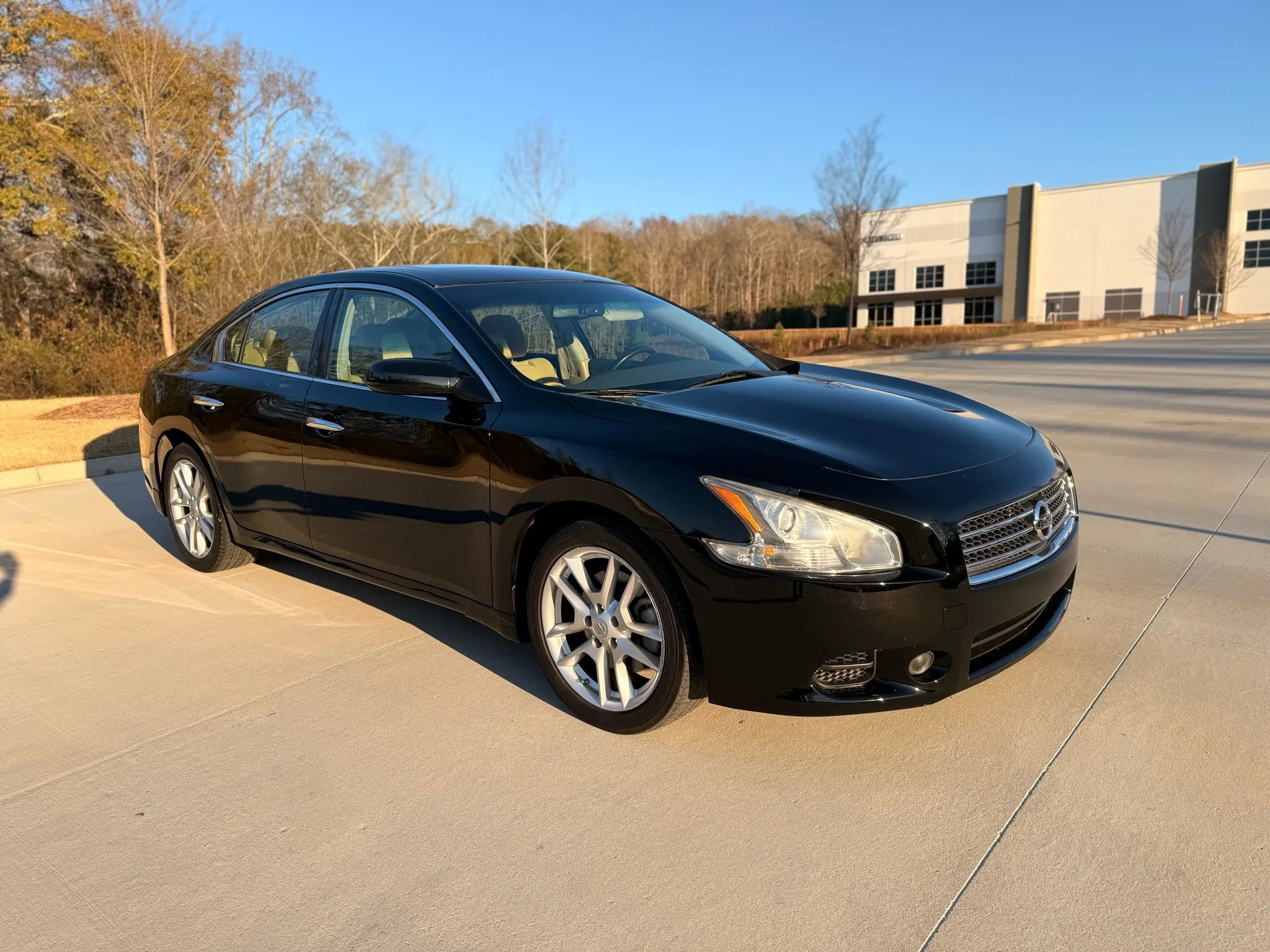 Used 2011 Nissan Maxima 3.5 S image 8