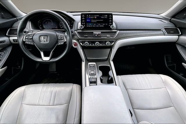 Used 2019 Honda Accord Touring image 7