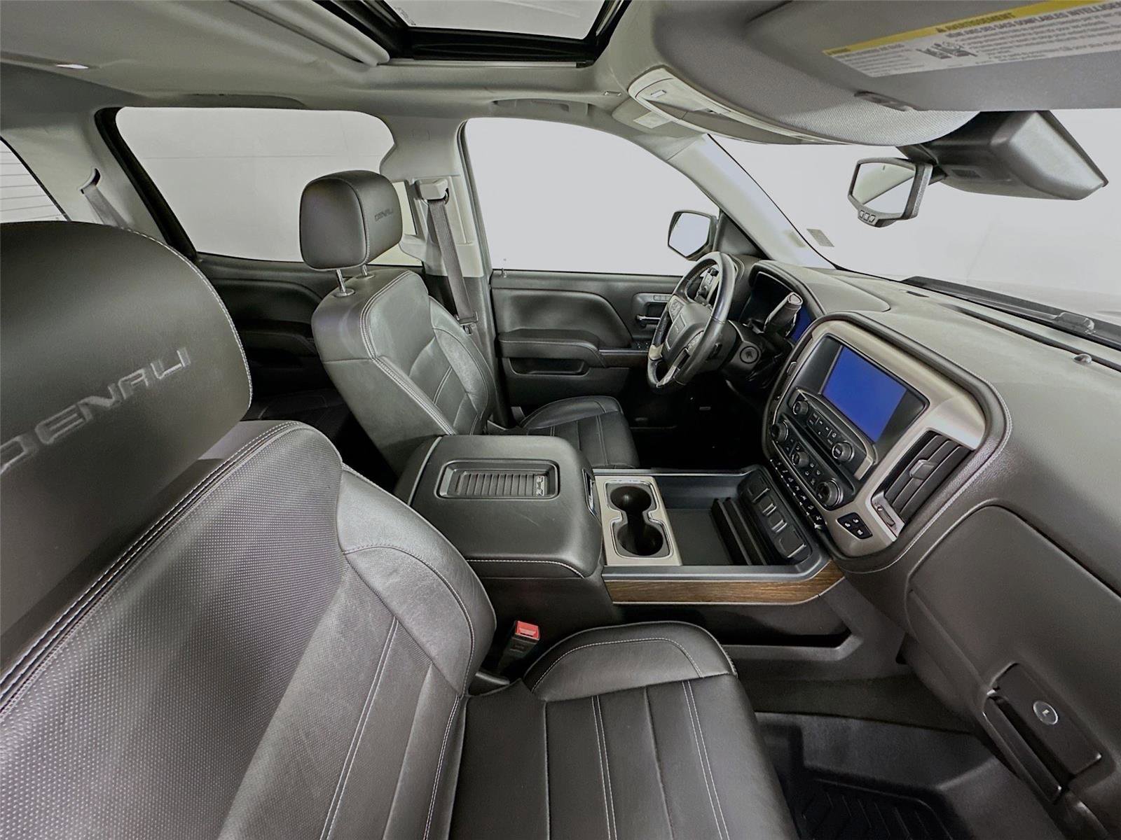 Used 2017 GMC Sierra 1500 Denali image 29