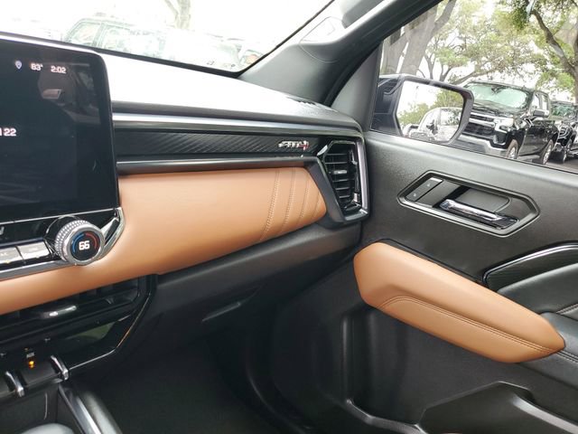 Used 2025 GMC Canyon AT4 w/ Nightfall Edition AWD/4WD image 25